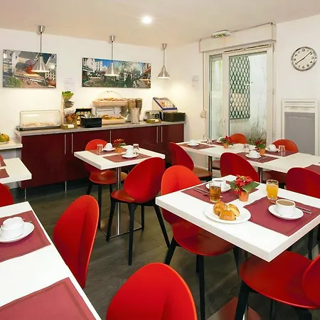 Sejours & Affaires Charles De Gaulle Apartment Pantin