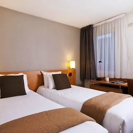 Apartment Sejours & Affaires Charles De Gaulle Pantin